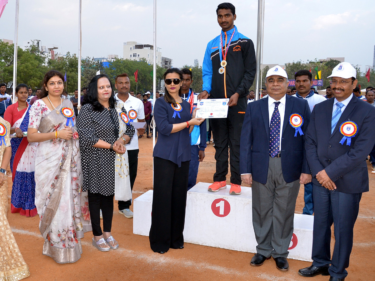 Tug of War Team Winner Of the Principal Secretary Team - Sakshi17