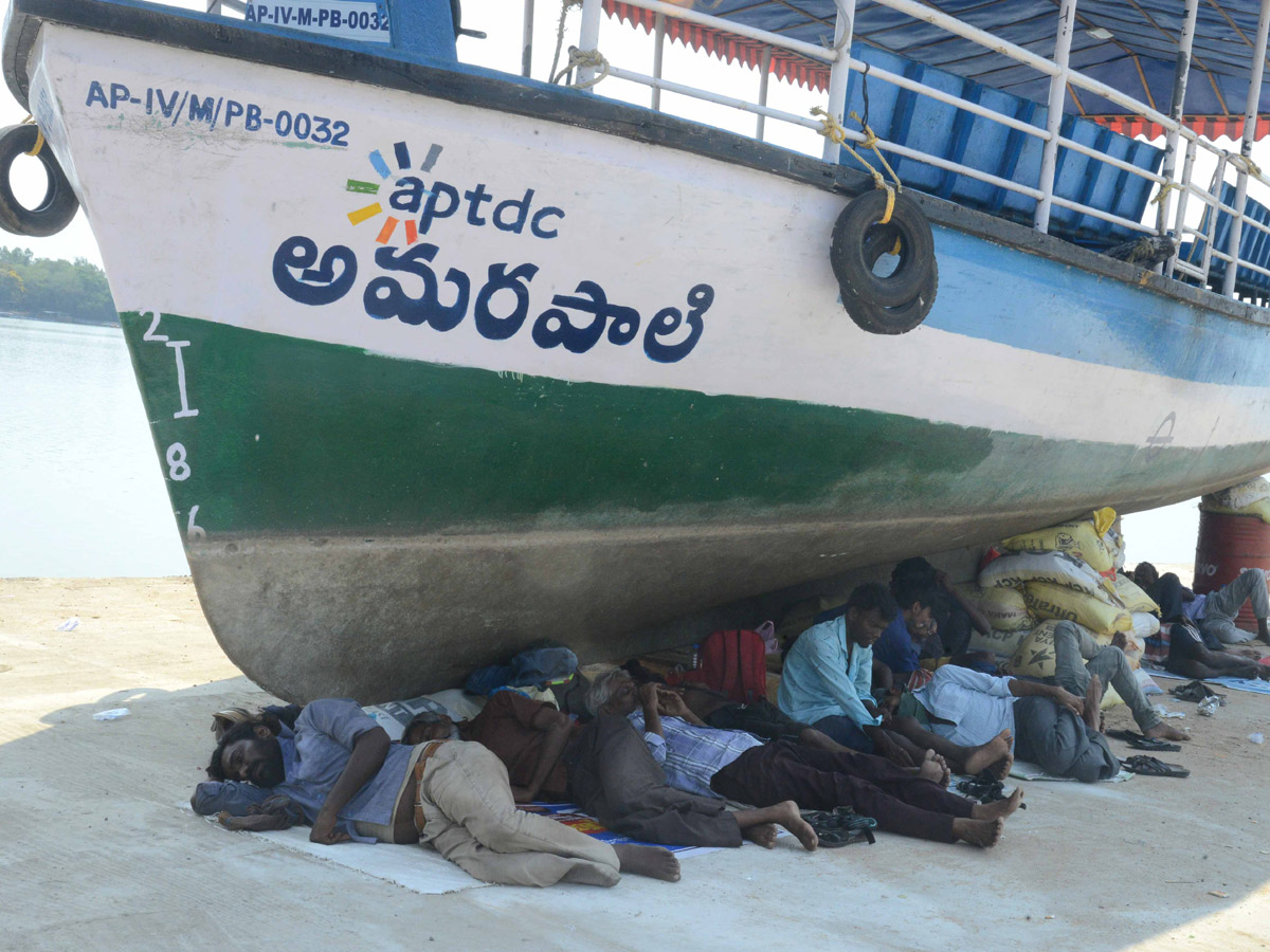 Best photos of the week April 12 to 19,2020 - Sakshi17