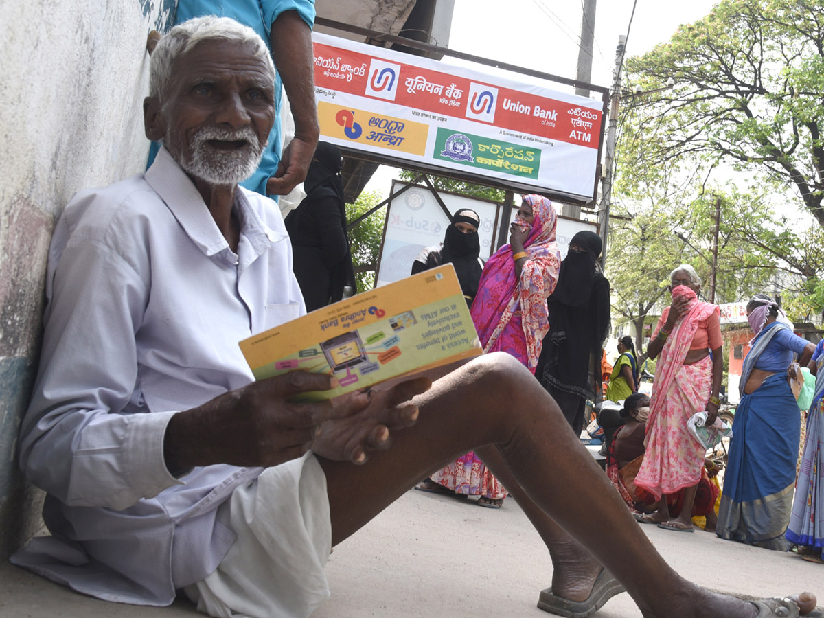 Best photos of the week April 12 to 19,2020 - Sakshi22