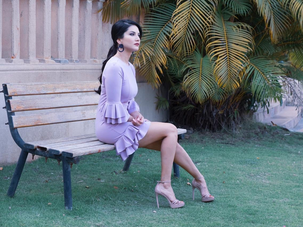 Sunny Leone Photo Gallery - Sakshi29