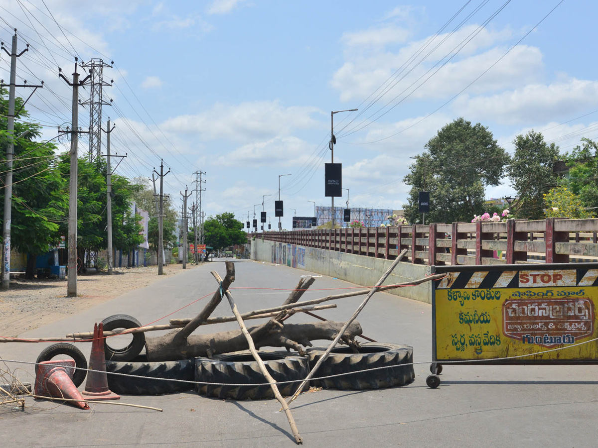 Lockdown in Andhra pradesh Photo Gallery - Sakshi16