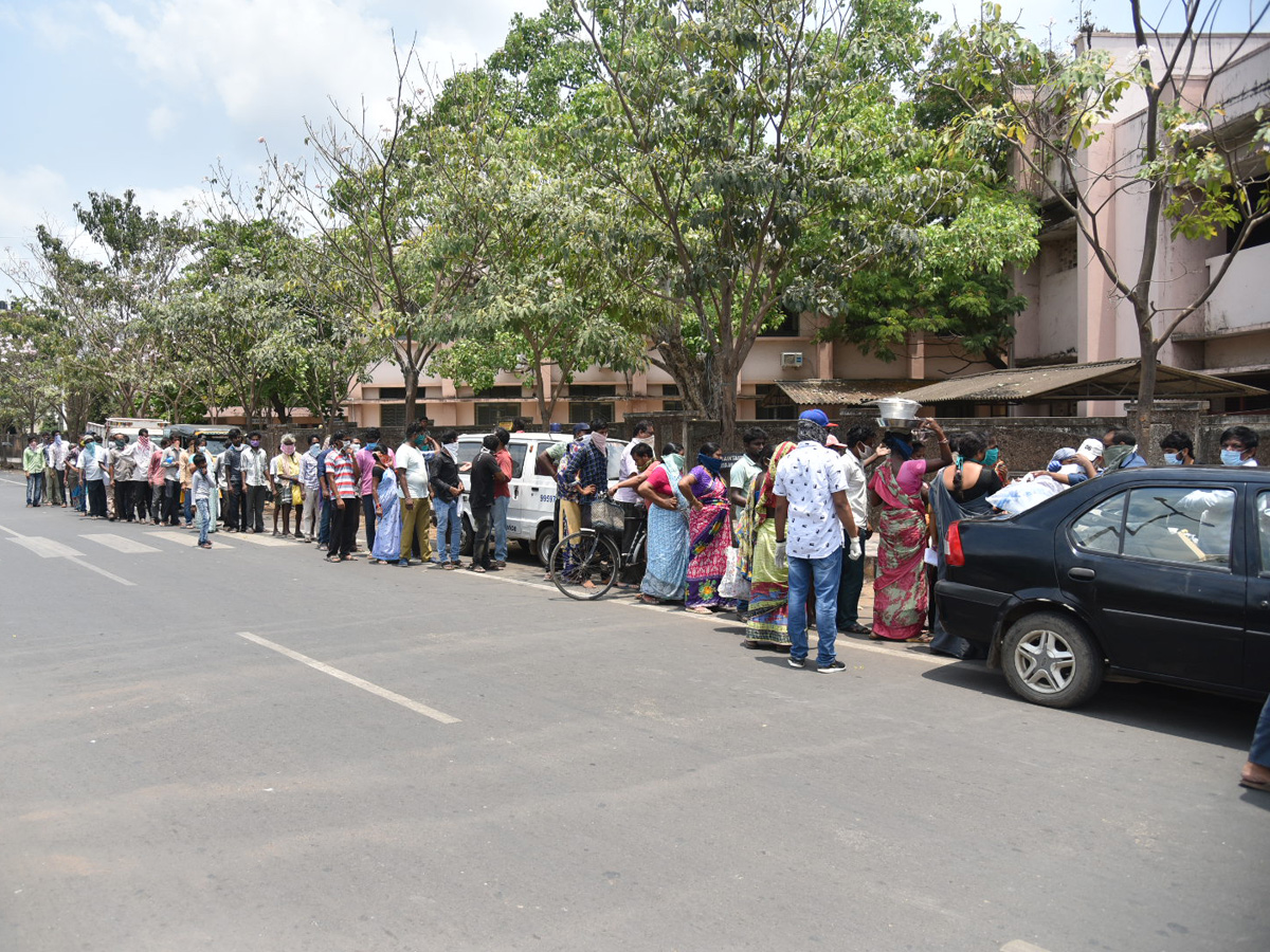 Lockdown in Andhra pradesh Photo Gallery - Sakshi19