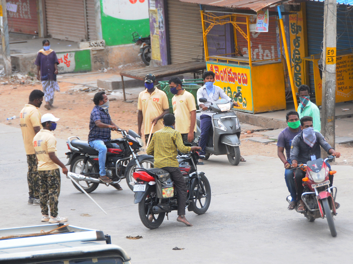 Lockdown in Andhra pradesh Photo Gallery - Sakshi38