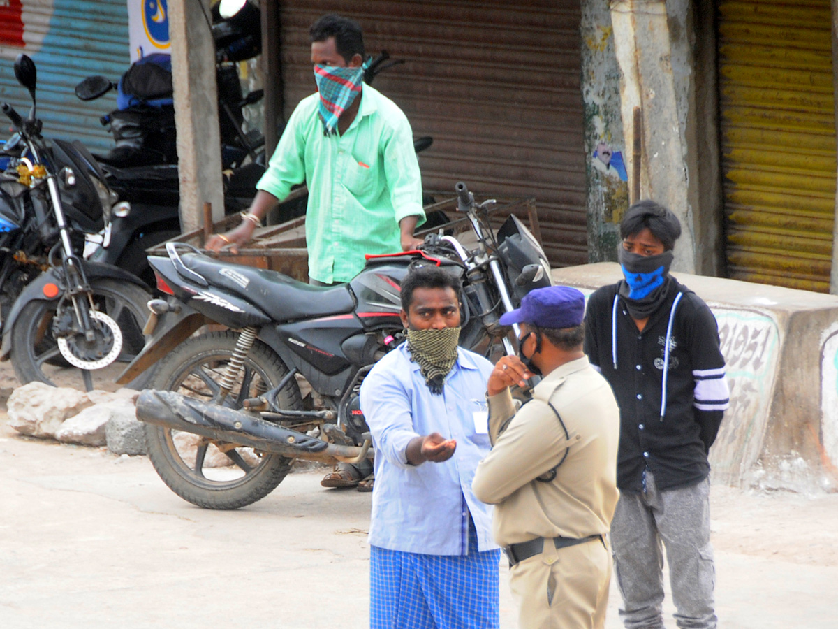 Lockdown in Andhra pradesh Photo Gallery - Sakshi39