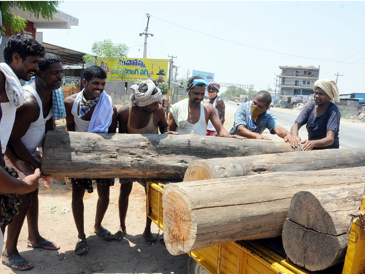 Lockdown in Andhra pradesh Photo Gallery - Sakshi43