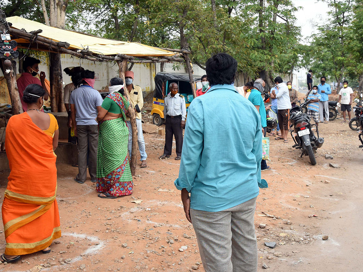 Lockdown in Hyderabad City Photo Gallery - Sakshi62