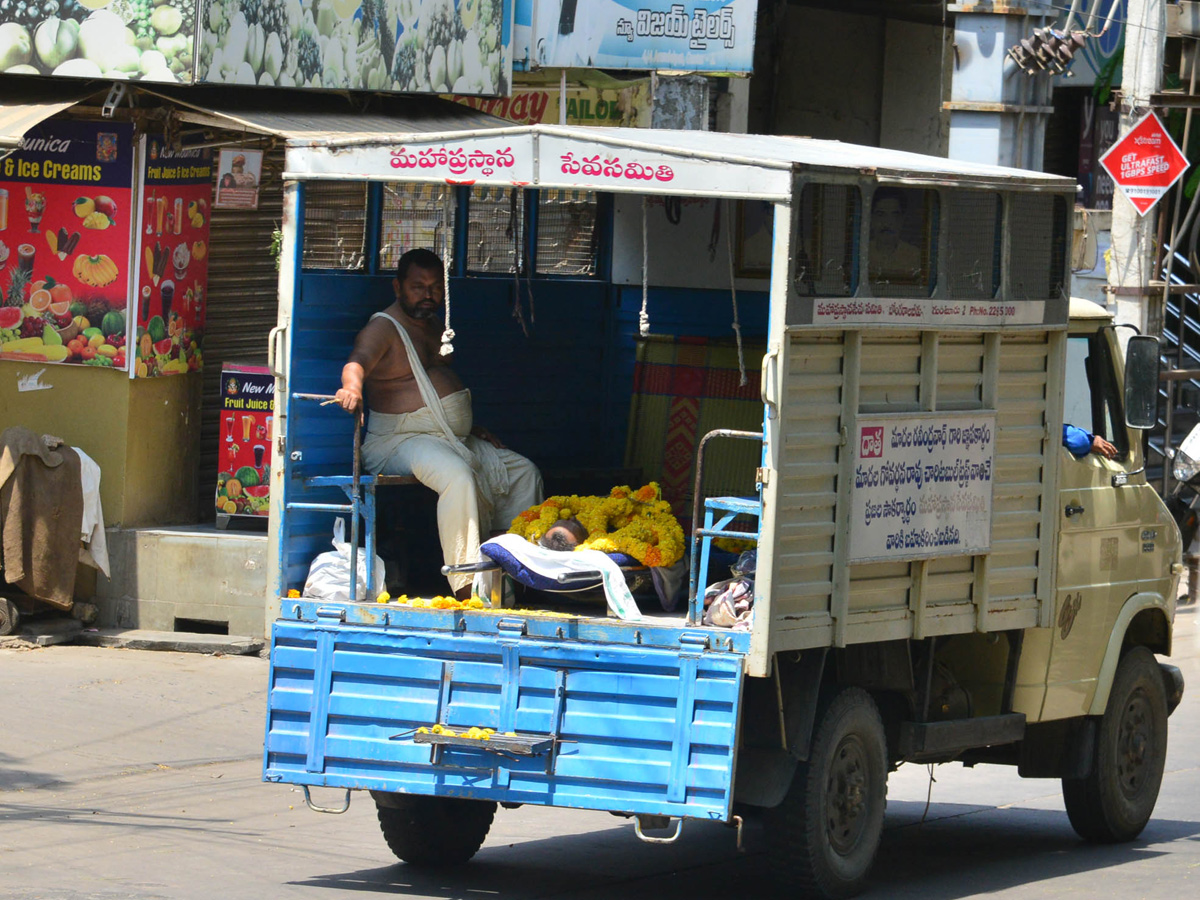 Lockdown in Andhra pradesh Photo Gallery - Sakshi9