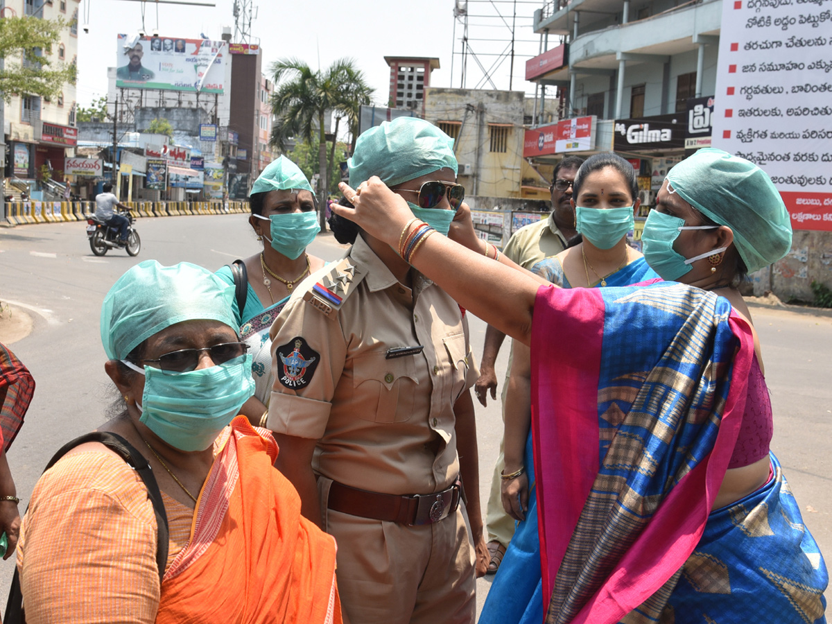 Best photos of the week April 19 to 26,2020  - Sakshi35