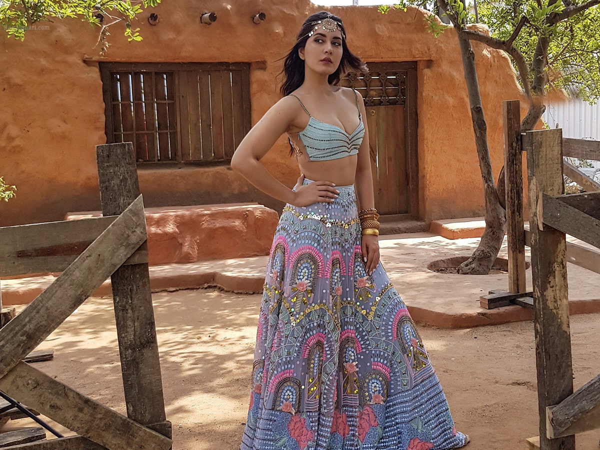 Rashi Khanna photo gallery - Sakshi8