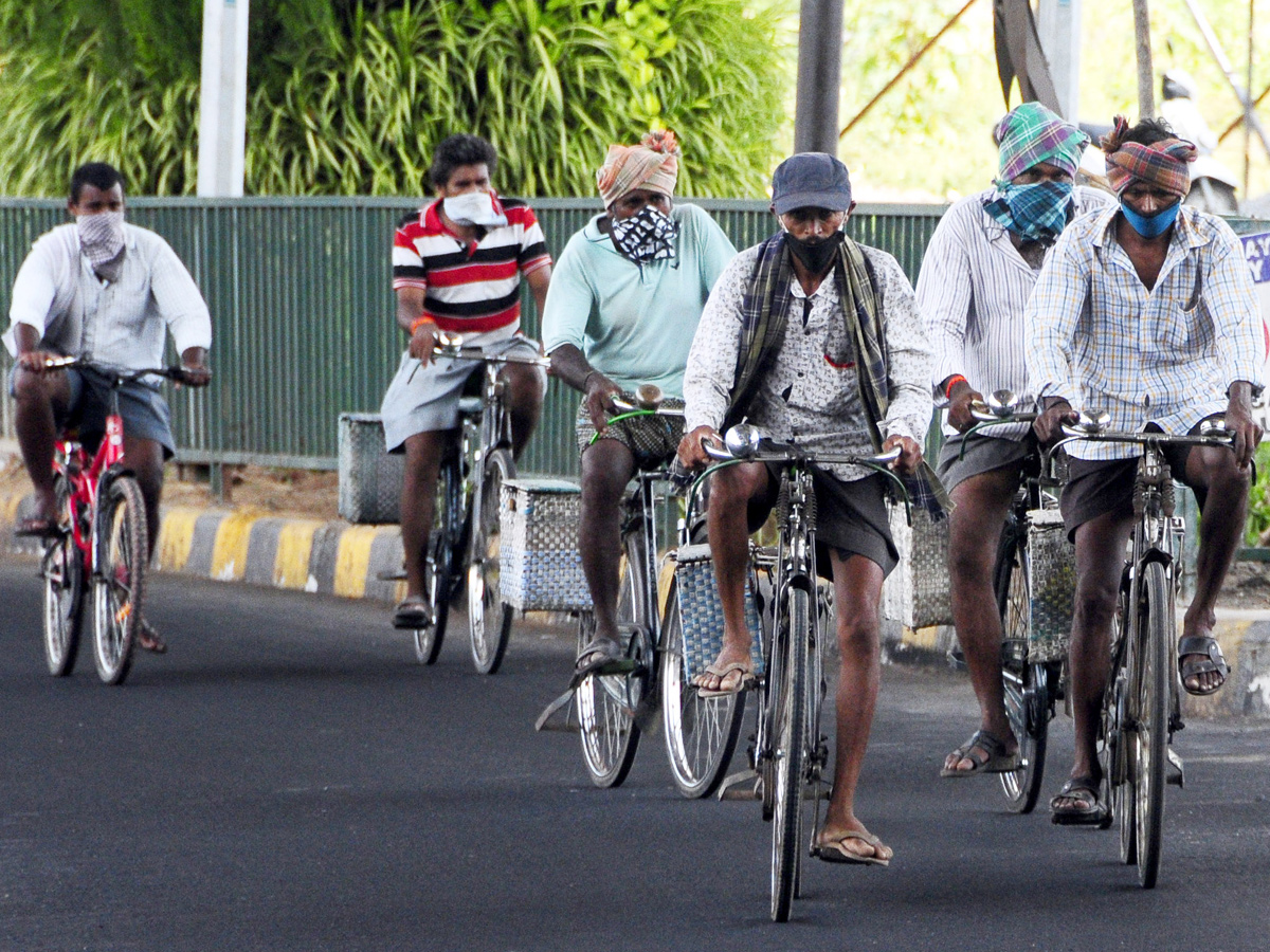 Lockdown in Andhra pradesh Photo Gallery - Sakshi14
