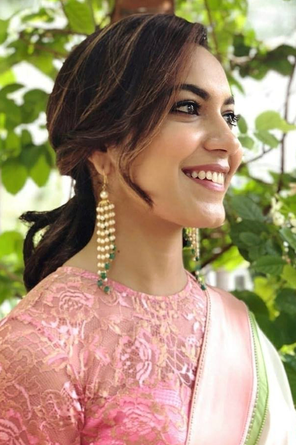 actress ritu varma exclusive photo gallery - Sakshi12