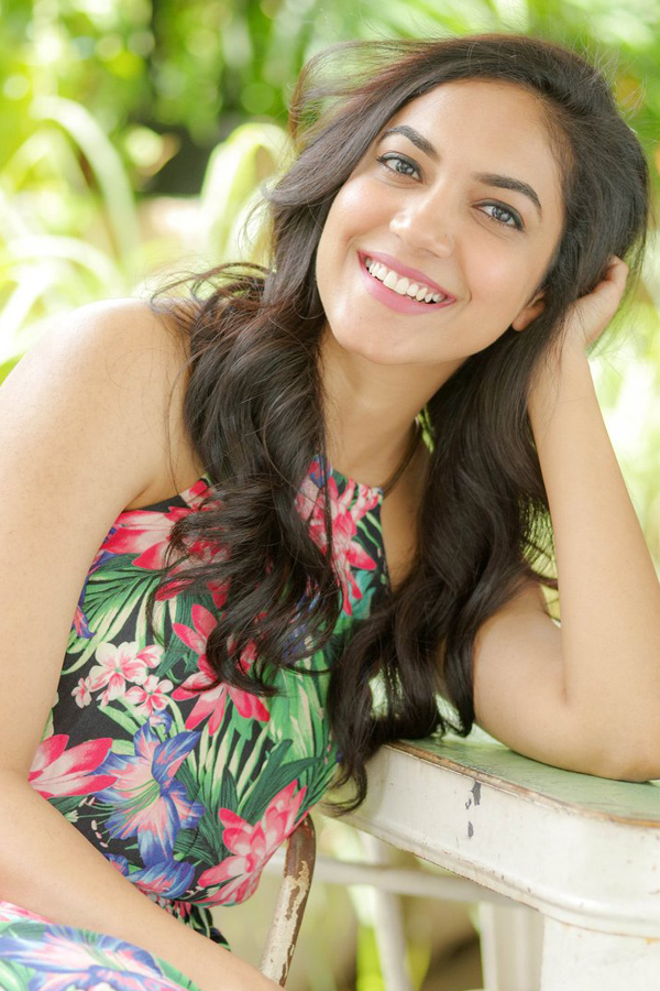 actress ritu varma exclusive photo gallery - Sakshi18