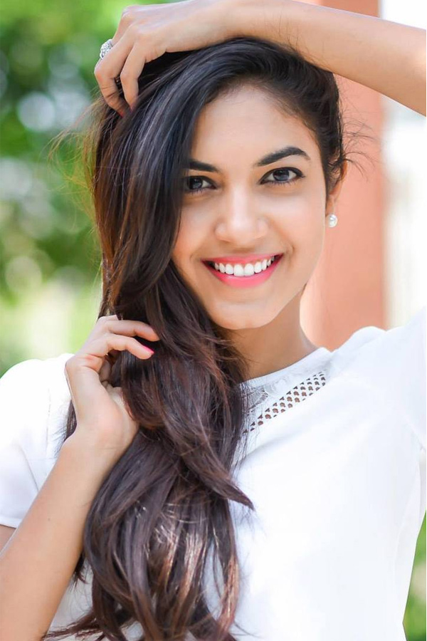 actress ritu varma exclusive photo gallery - Sakshi3