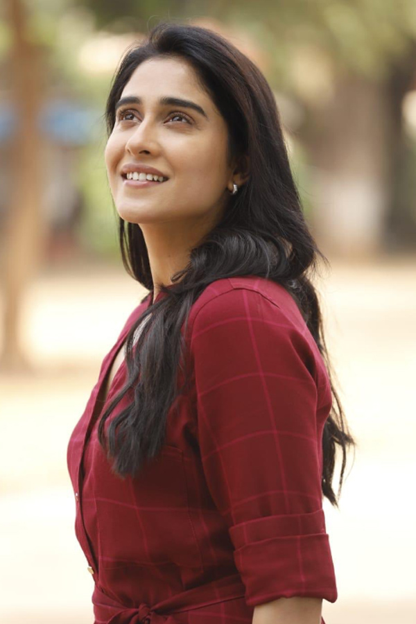 Actress regina cassandra Exclusive Photo Gallery - Sakshi3