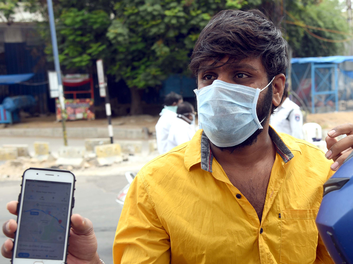 Lockdown in Hyderabad City Photo Gallery - Sakshi16
