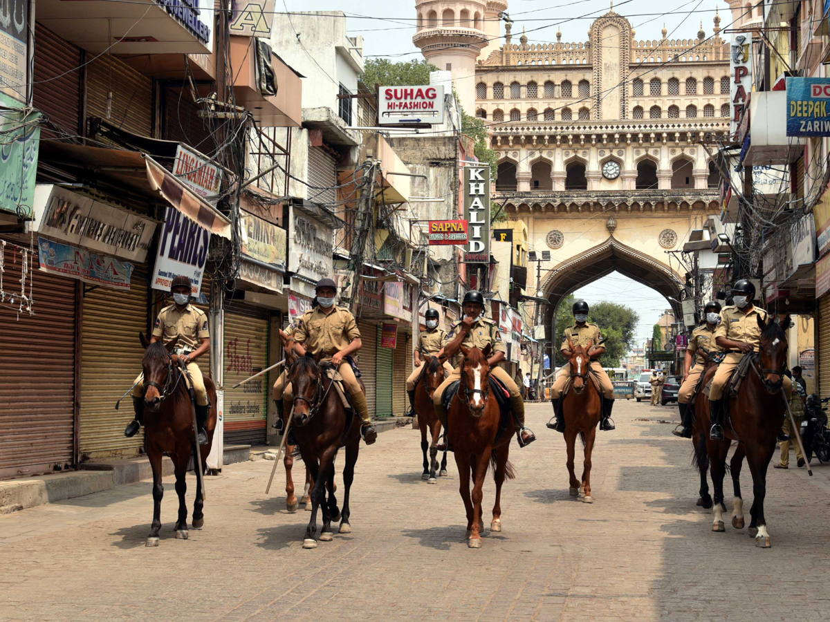 Lockdown in Hyderabad City Photo Gallery - Sakshi4
