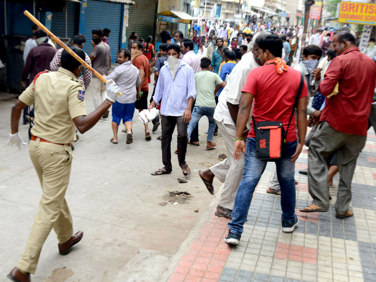 Lockdown in Hyderabad City Photo Gallery - Sakshi59