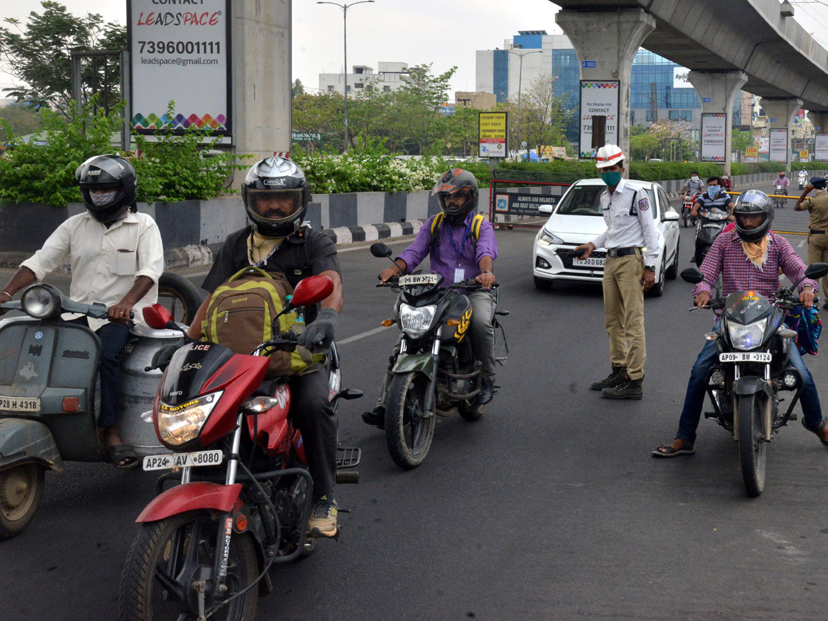 Lockdown in Hyderabad City Photo Gallery - Sakshi66