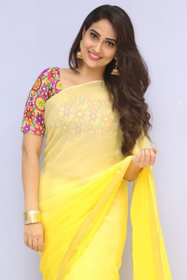 Anchor Manjusha Exclusive Photo Gallery - Sakshi3