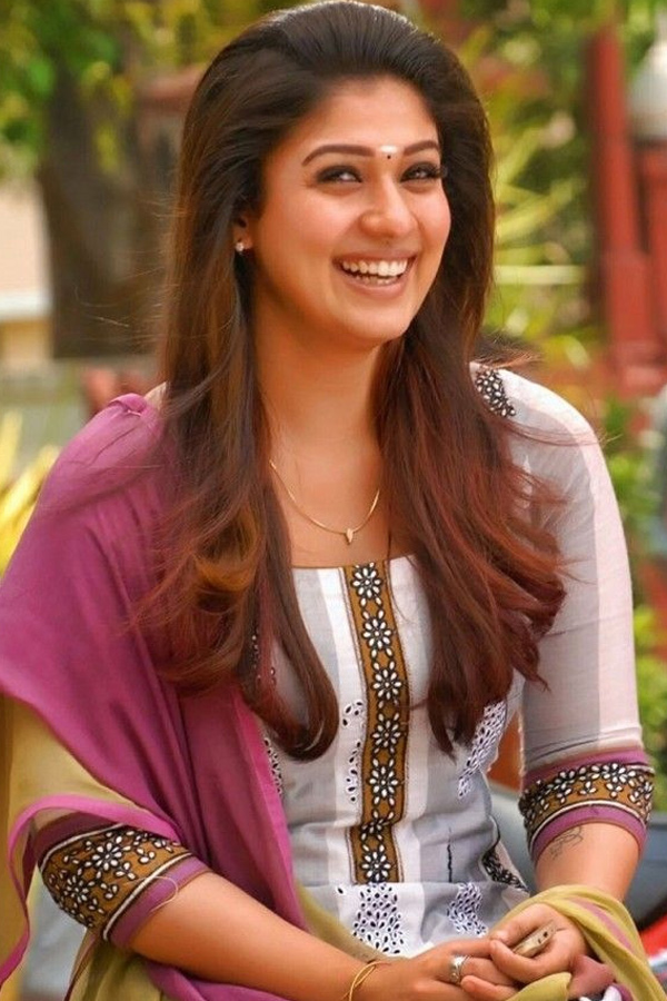Actress Nayanthara Exclusive Photo Gallery - Sakshi19