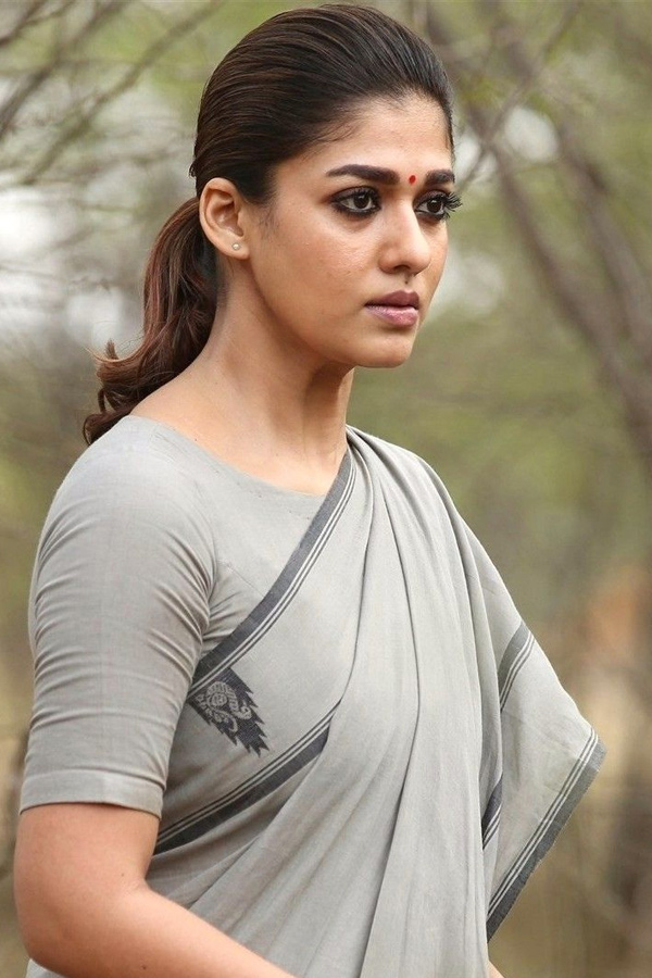 Actress Nayanthara Exclusive Photo Gallery - Sakshi25