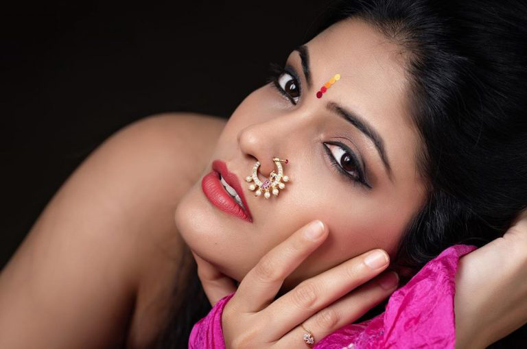 Actress Kalpika Ganesh Photo Gallery - Sakshi31