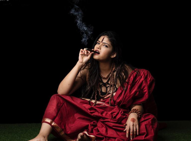 Actress Kalpika Ganesh Photo Gallery - Sakshi4
