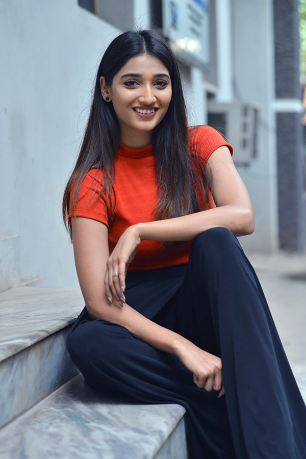 Heroine Priya Vadlamani Exclusive Photo Gallery - Sakshi22
