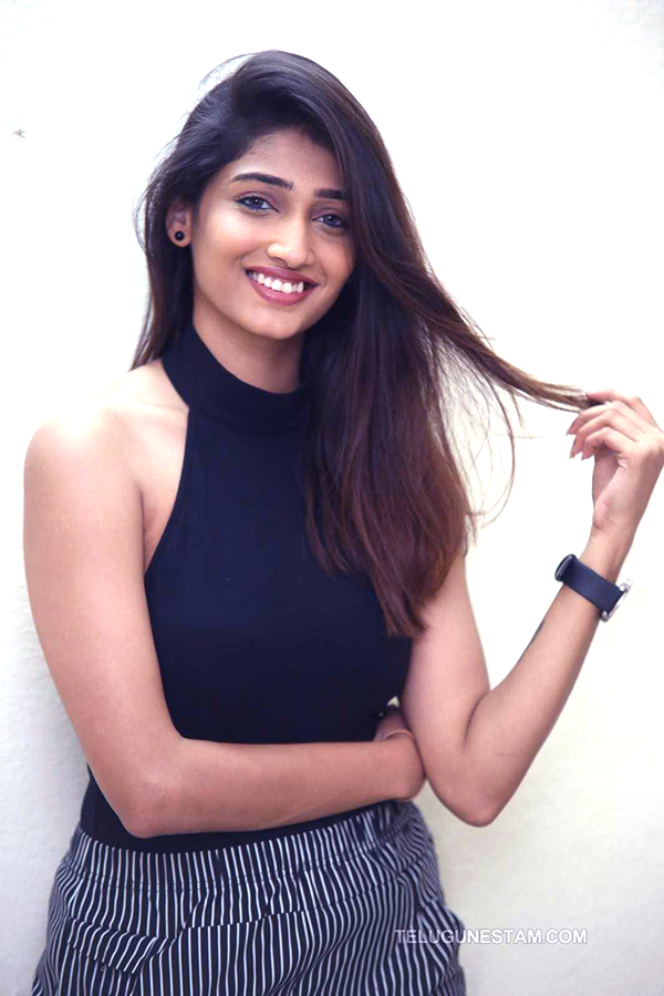 Heroine Priya Vadlamani Exclusive Photo Gallery - Sakshi31