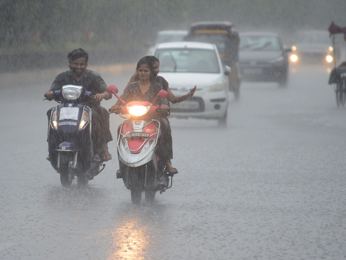 heavy rain in andhra pradesh photo gallery - Sakshi1