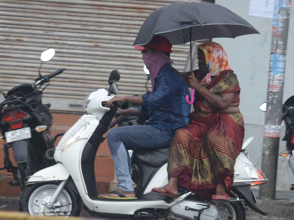 heavy rain in andhra pradesh photo gallery - Sakshi19