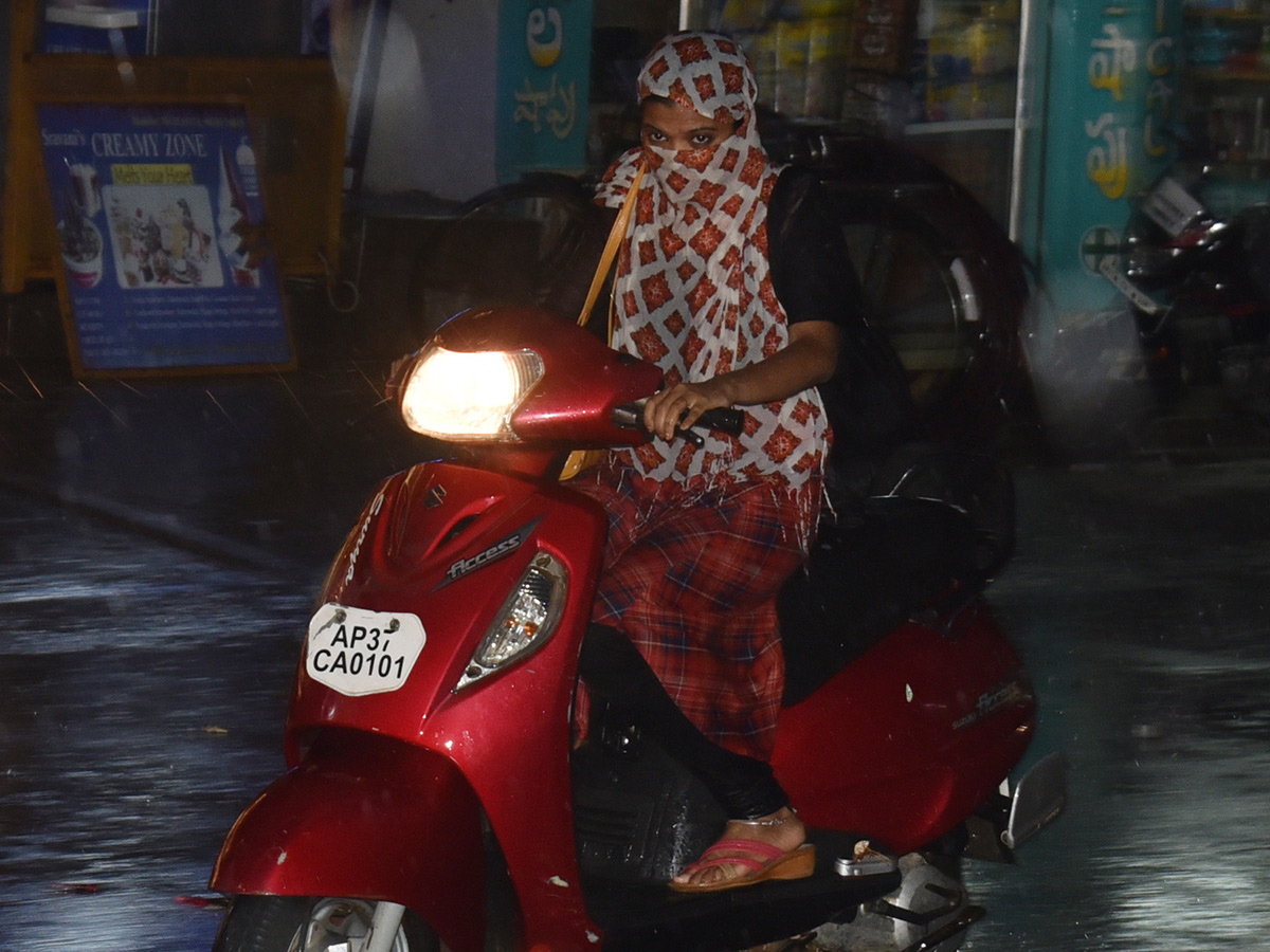 heavy rain in andhra pradesh photo gallery - Sakshi24