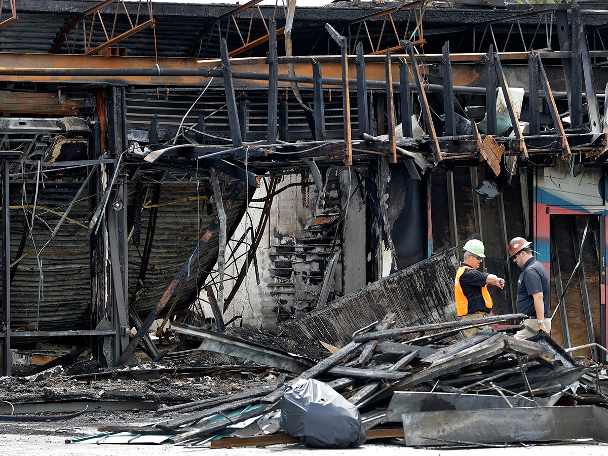 violent usa against death george floyd photo gallery - Sakshi9