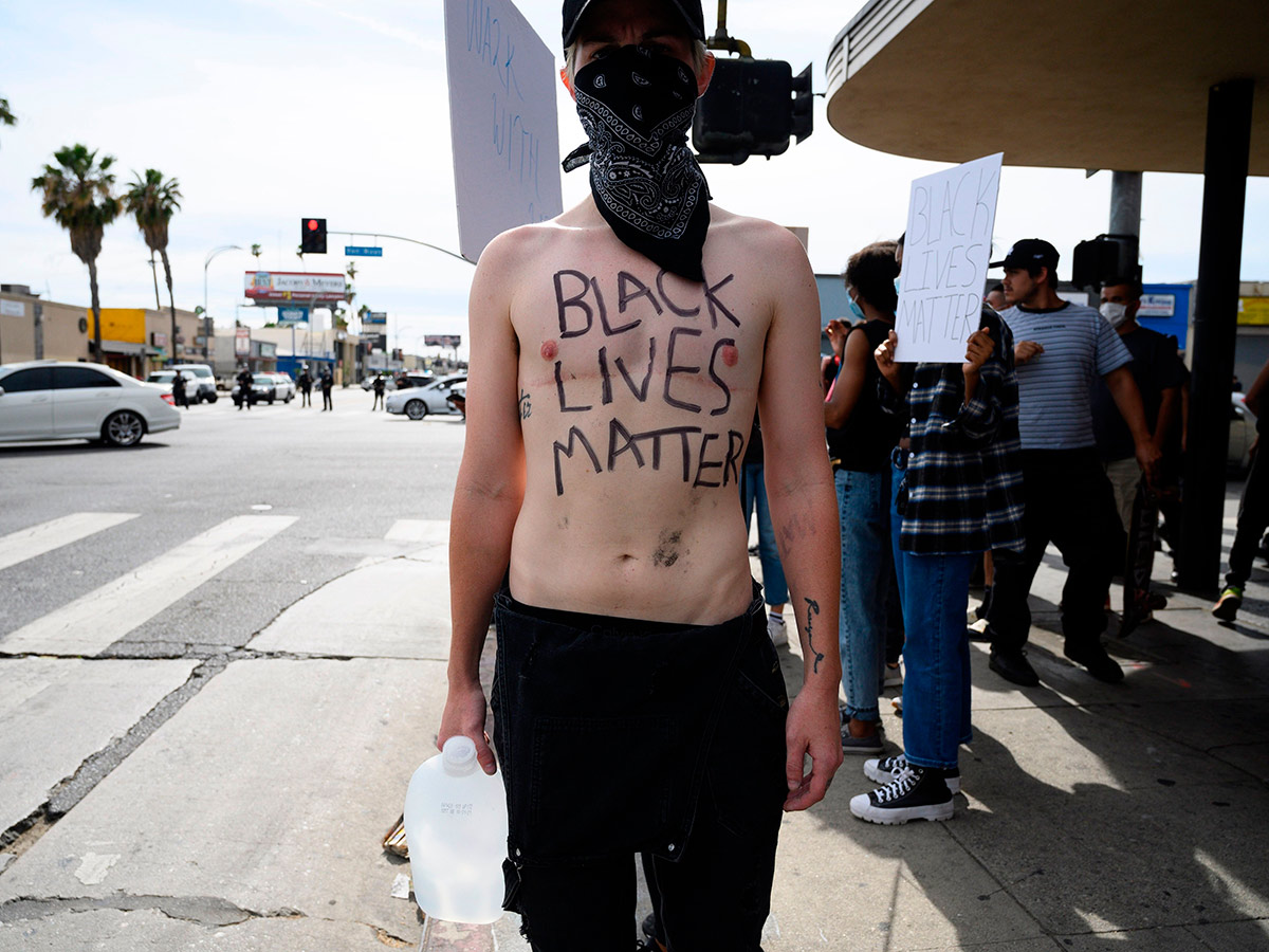 violent usa against death george floyd photo gallery - Sakshi36