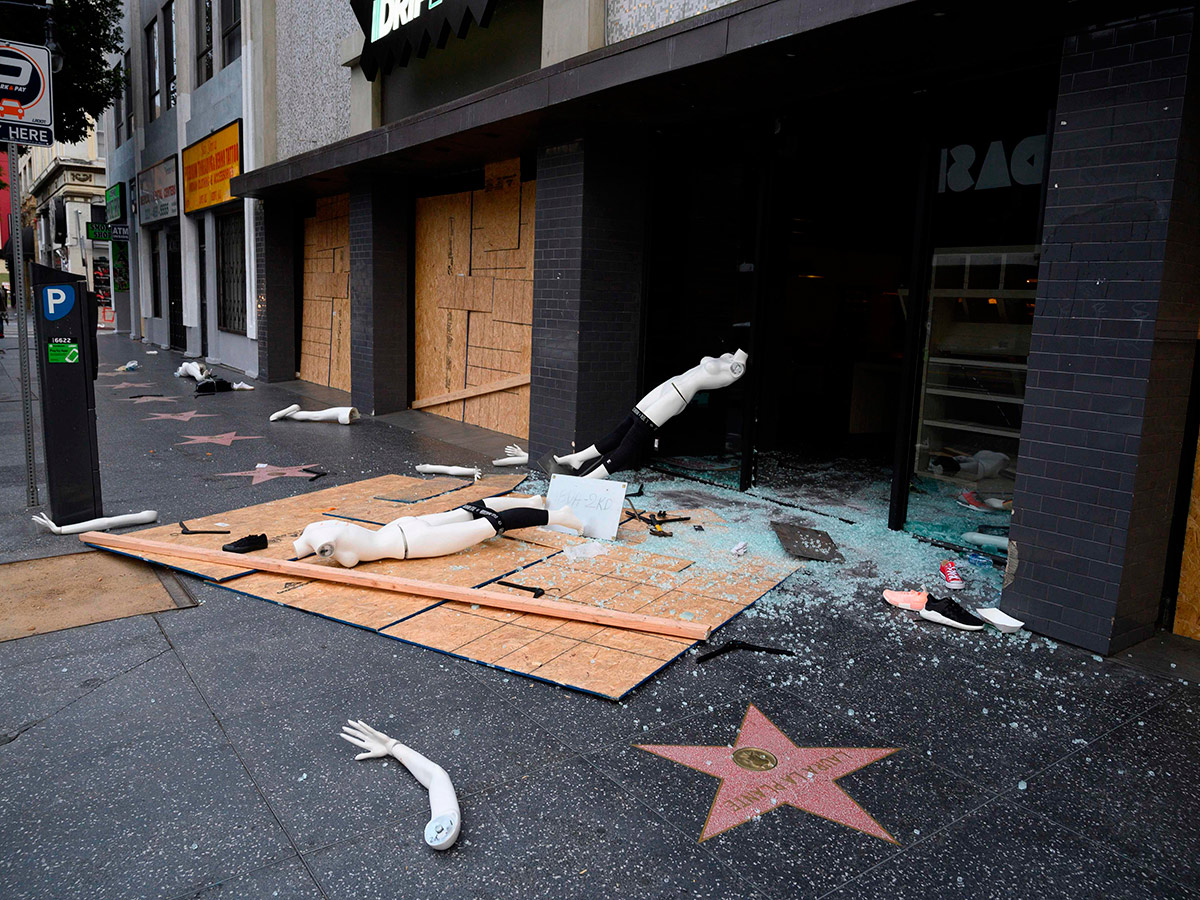 violent usa against death george floyd photo gallery - Sakshi42