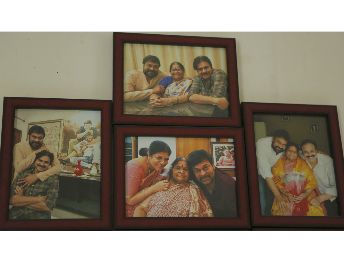 mega star chiranjeevi photos photo Gallery - Sakshi8