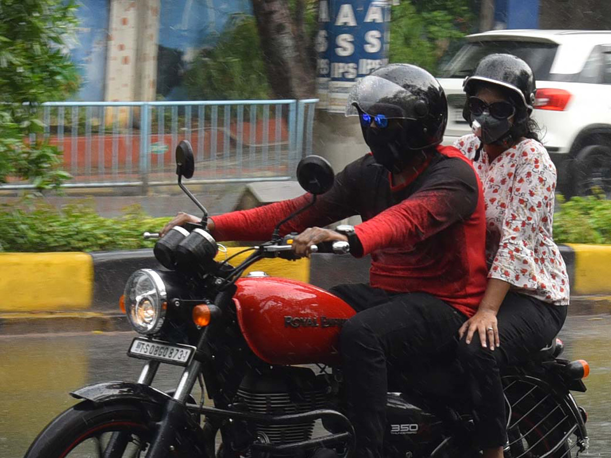 Heavy rains in hyderabad Photo Gallery - Sakshi6
