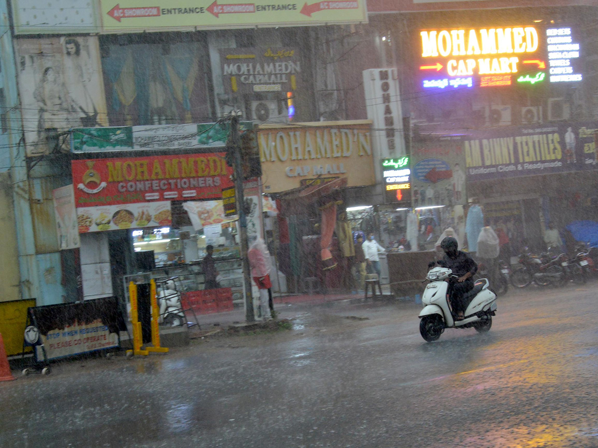 Heavy rains in hyderabad Photo Gallery - Sakshi7