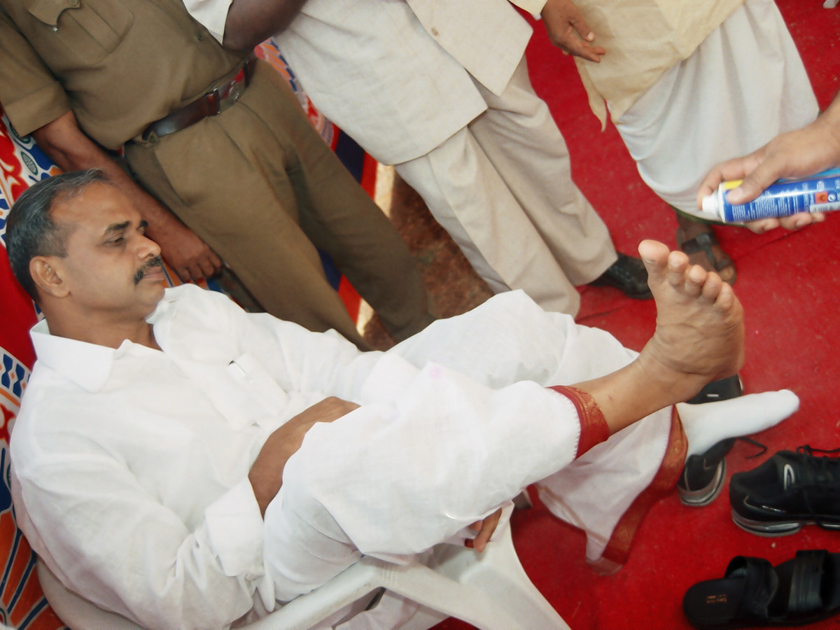 YS RajaShekar Reddy Padayatra Rare Photos Gallery - Sakshi52