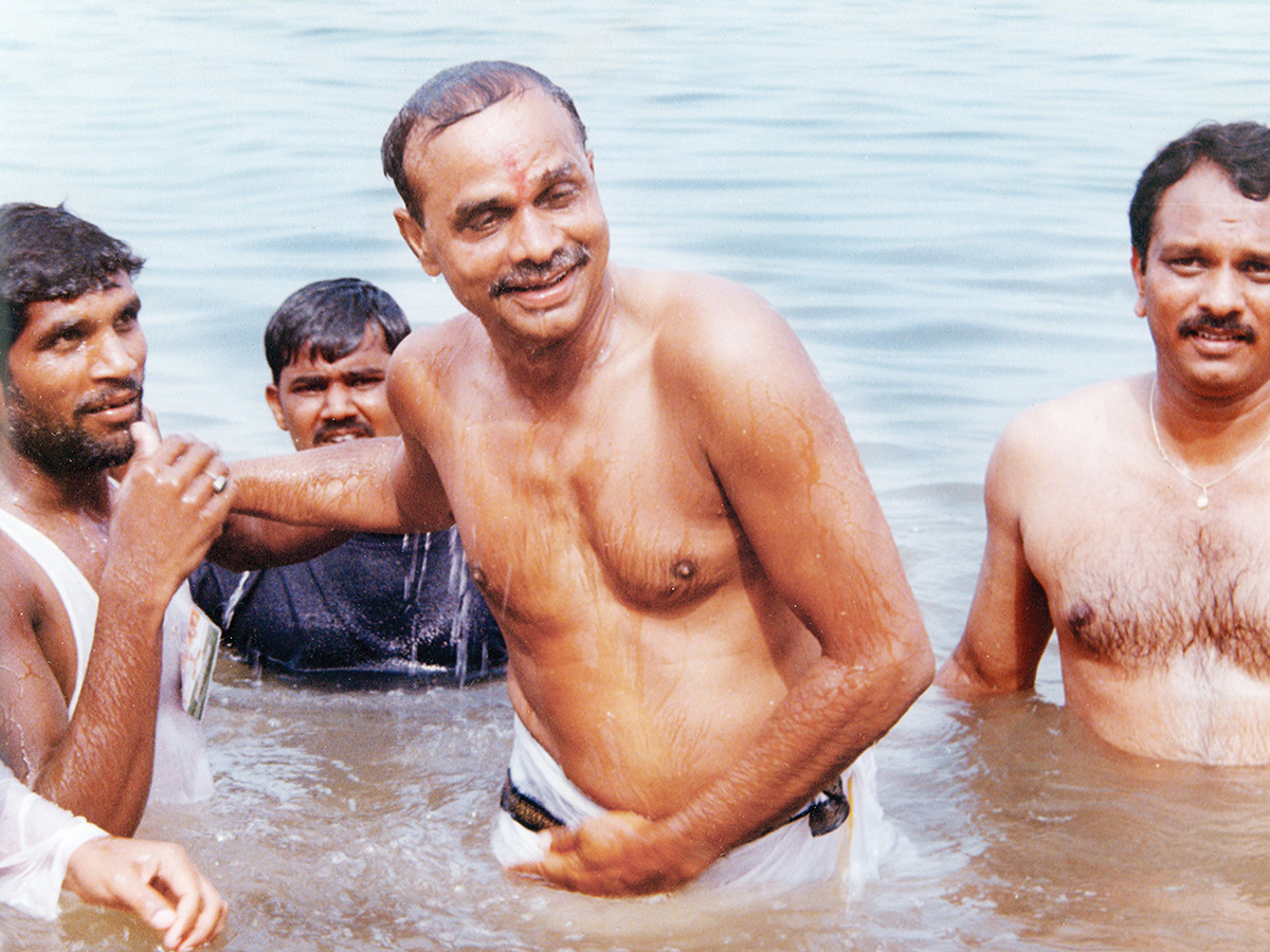 YS RajaShekar Reddy Padayatra Rare Photos Gallery - Sakshi71