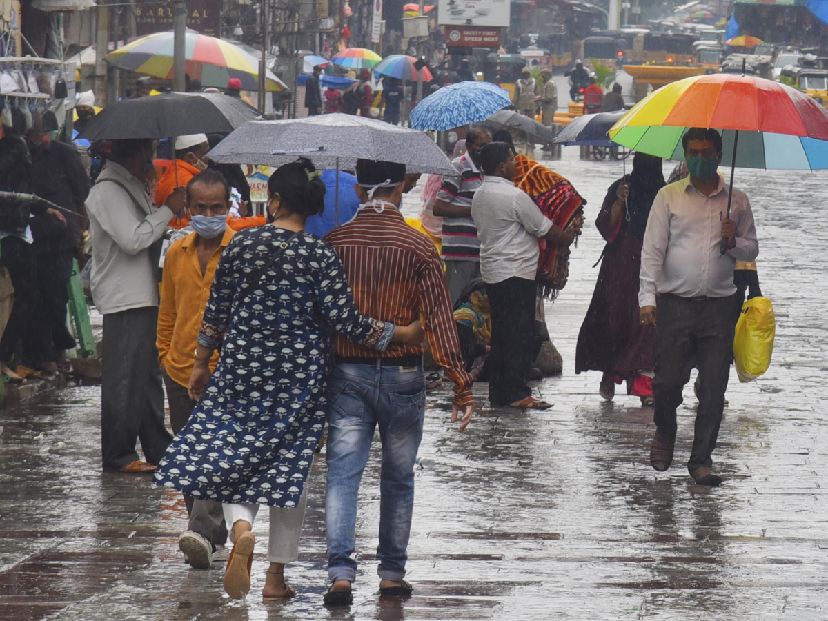 heavy rains in hyderabad Photo Gallery - Sakshi3