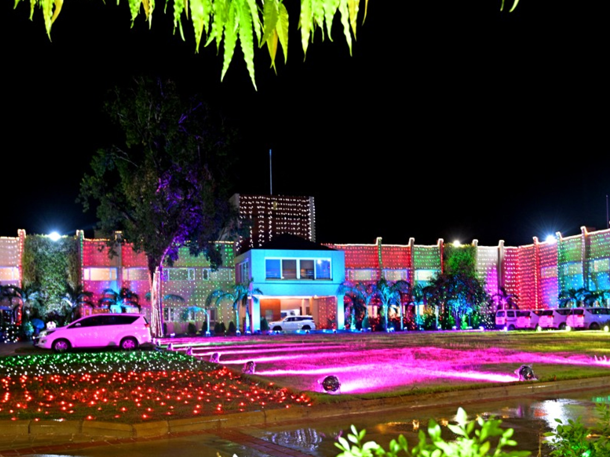 Andhra pradesh Raj Bhavan Lighting for 74th Independence Day Photo Gallery - Sakshi8