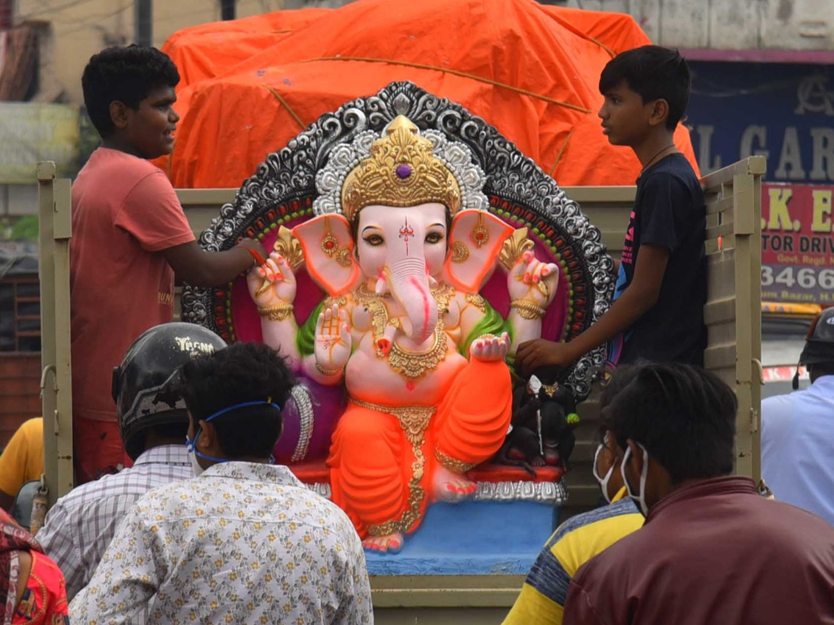 vinayaka chavithi celebrations Photo Gallery - Sakshi54