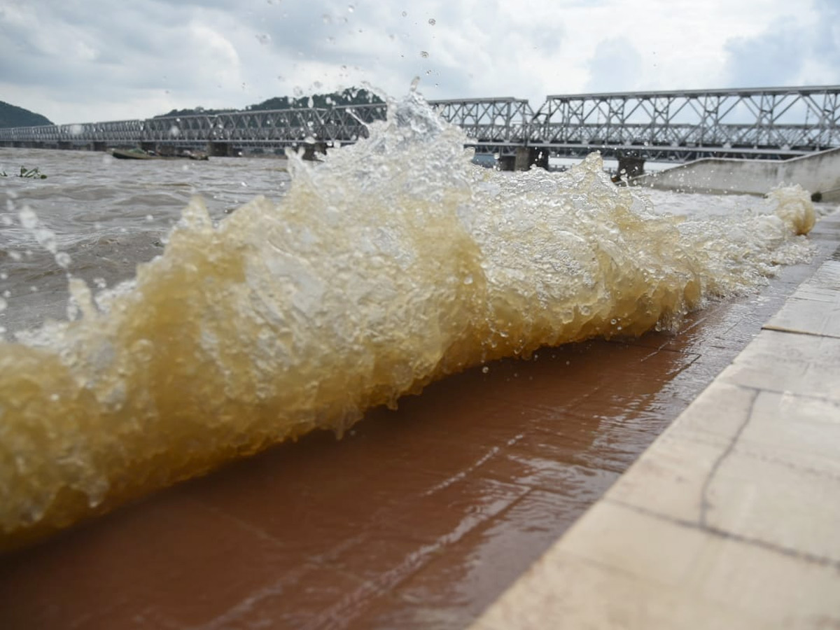 Krishna River Water Reach Heavy inflow Photo Gallery - Sakshi1
