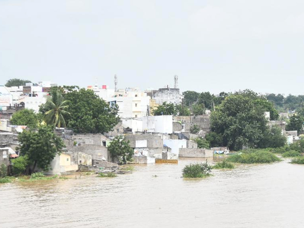 Krishna River Water Reach Heavy inflow Photo Gallery - Sakshi7