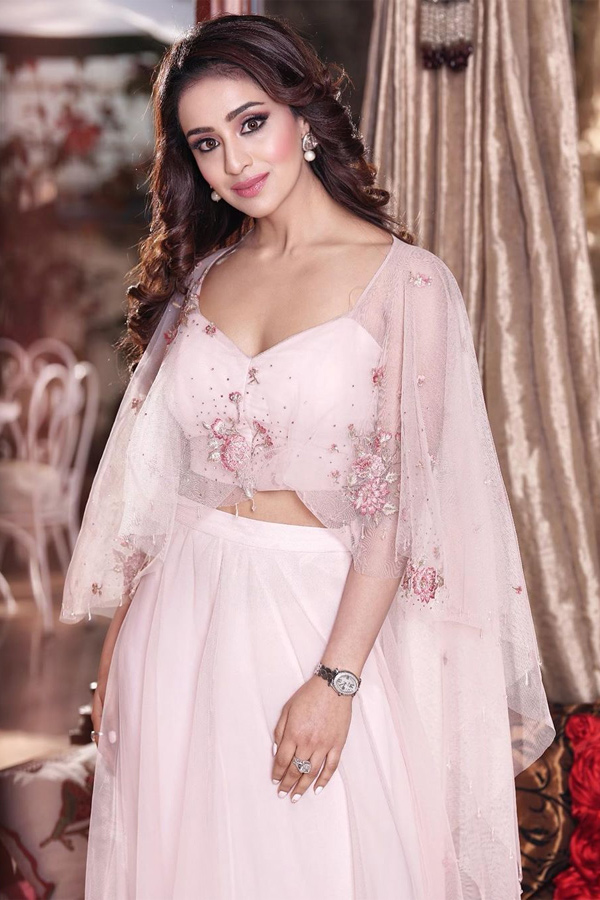 Muskan Sethi Actress Photos Stills Gallery - Sakshi41