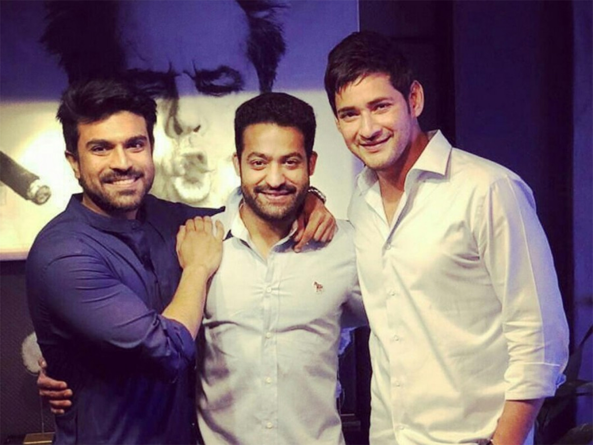 Prince Mahesh Babu Birthday Special Photos - Sakshi13