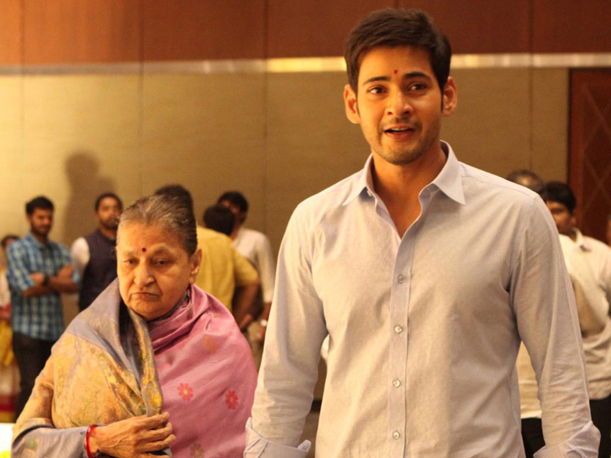 Prince Mahesh Babu Birthday Special Photos - Sakshi16