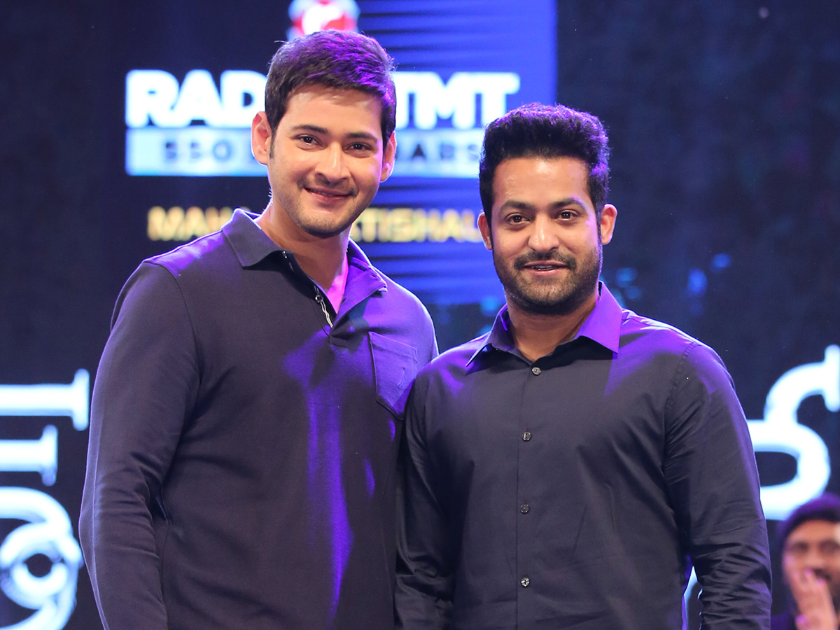 Prince Mahesh Babu Birthday Special Photos - Sakshi17