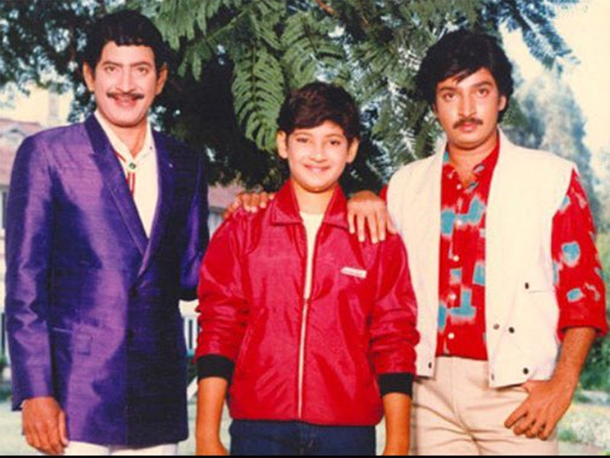Prince Mahesh Babu Birthday Special Photos - Sakshi5